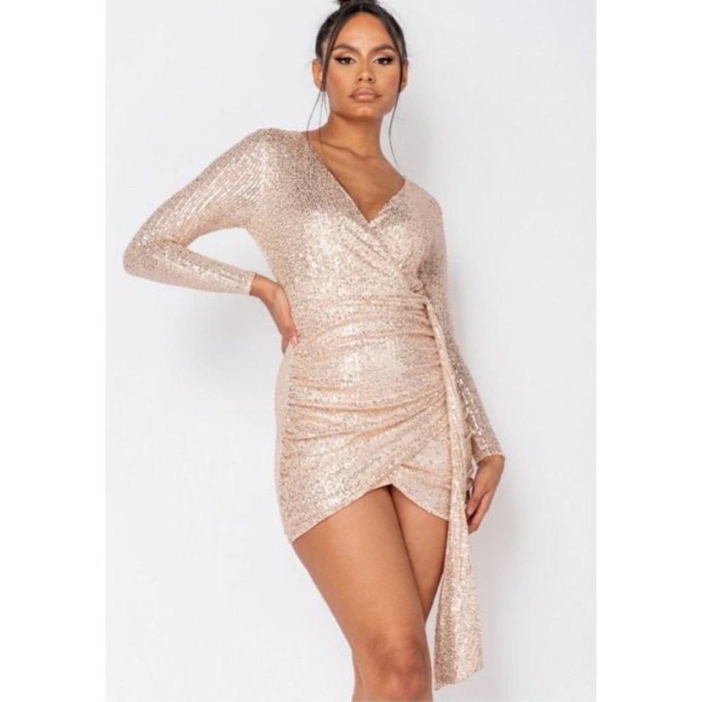 Gold Sequins Long Sleeve V-Neck Bodycon Mini Dress - Picture 5 of 7